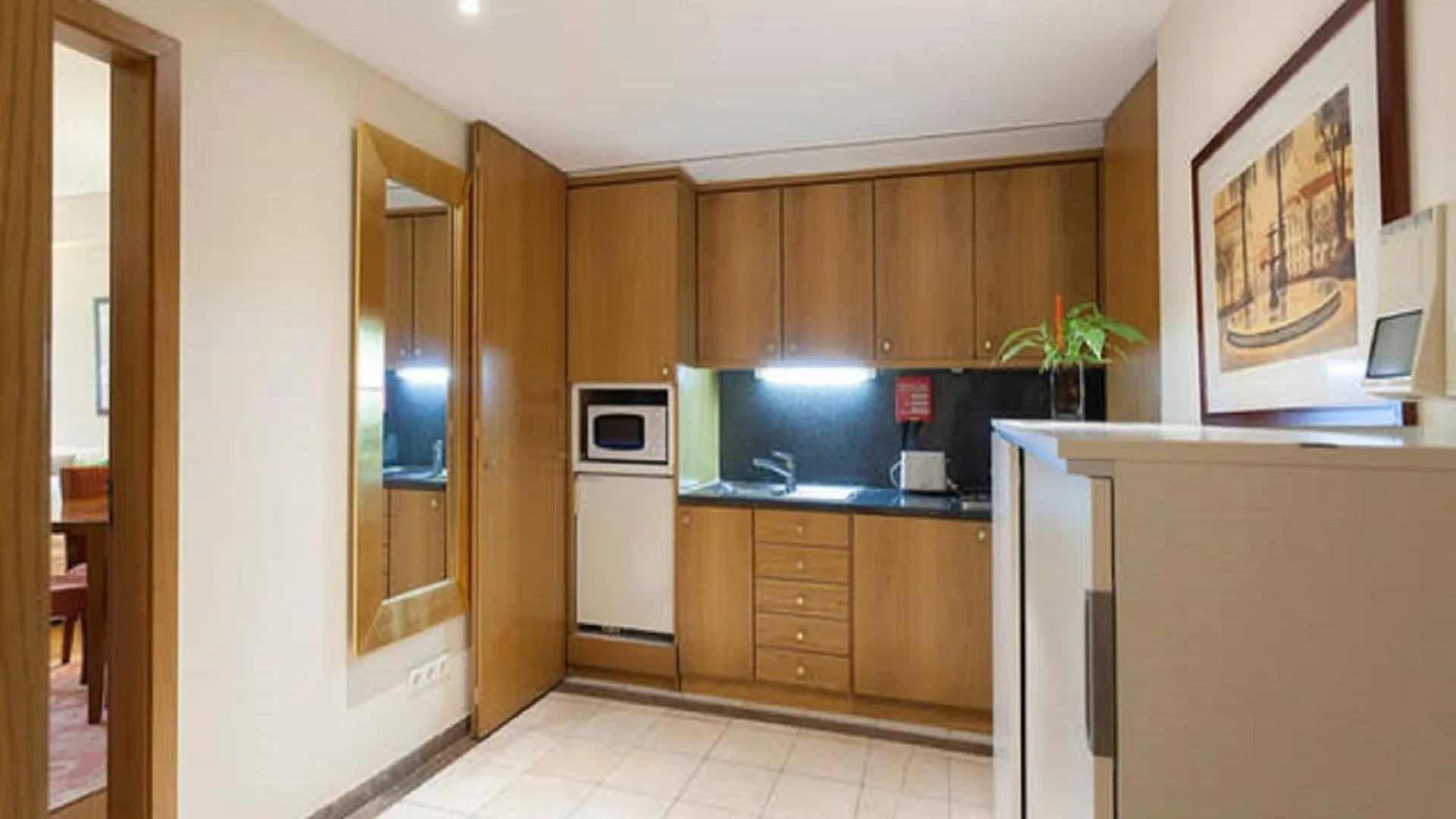Stay In The Heart Of Lisbon-Altis Suites Hotel Daire Lisboa