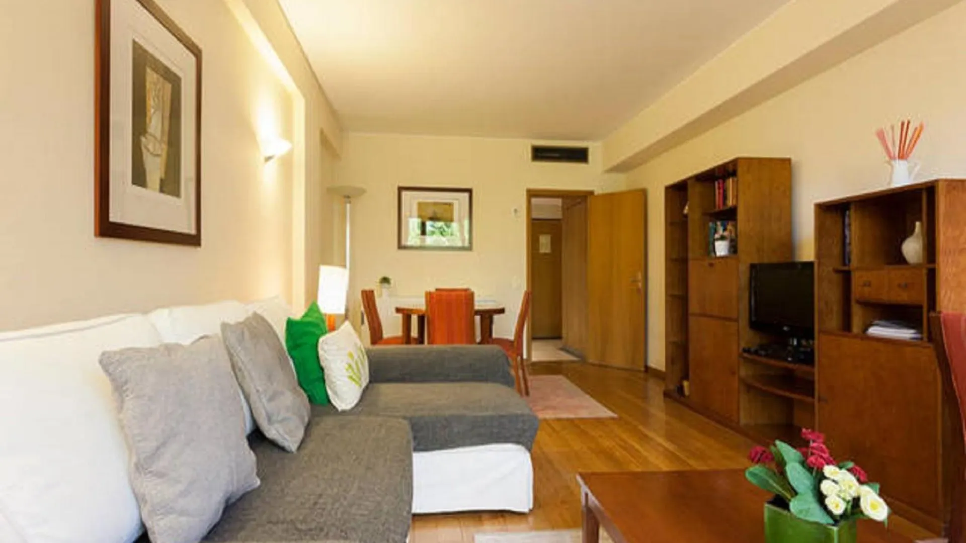 Stay In The Heart Of Lisbon-Altis Suites Hotel Portugal